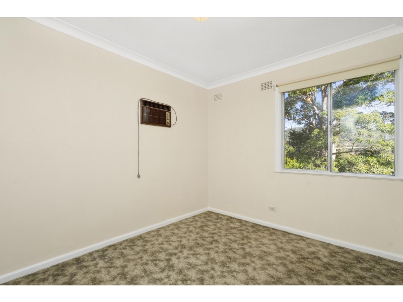 8 Wistaria Street, Wyoming NSW 2250