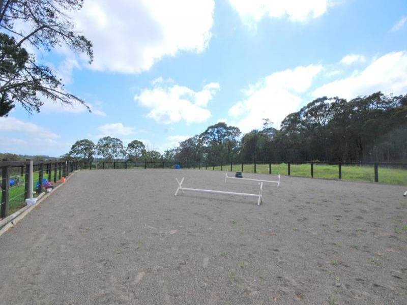 122 Lillicrapps Road, Mangrove Mountain NSW 2250