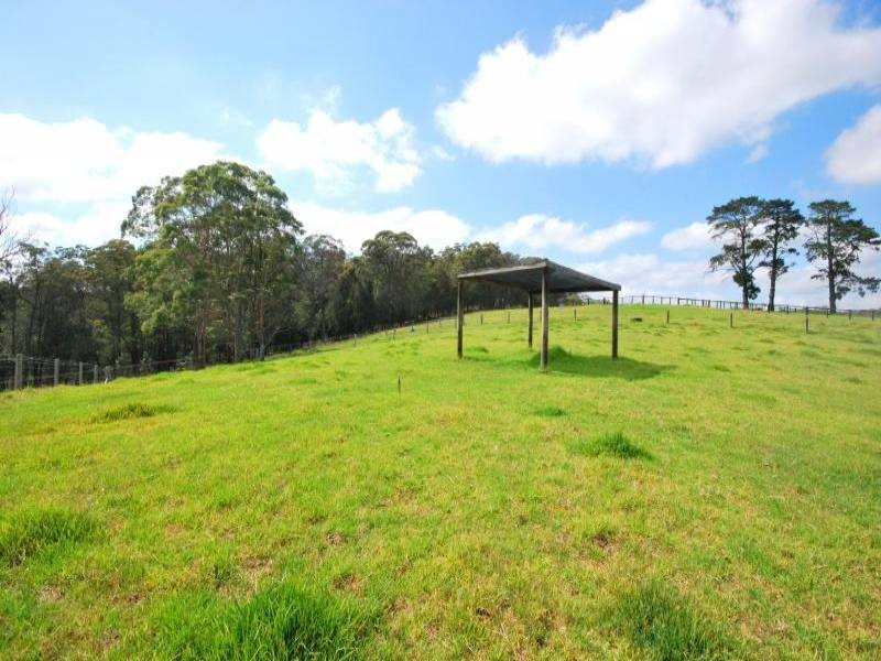 122 Lillicrapps Road, Mangrove Mountain NSW 2250
