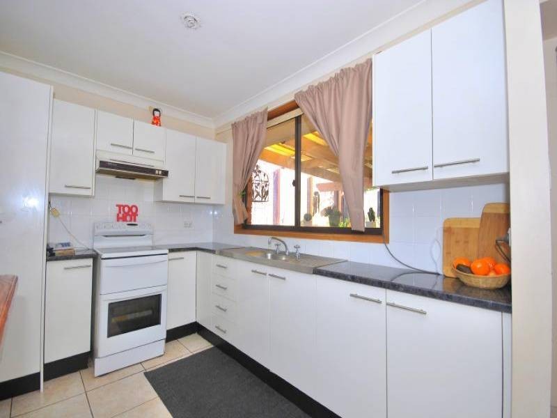 9 Gardenia Street, Narara NSW 2250