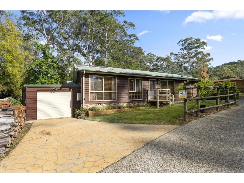 121A Carrington St, Narara NSW 2250