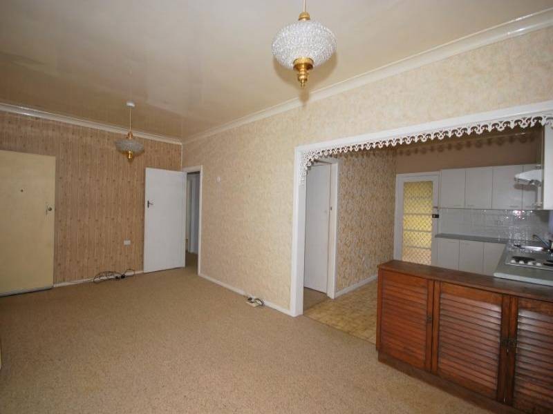 25 Day Street, Wyoming NSW 2250