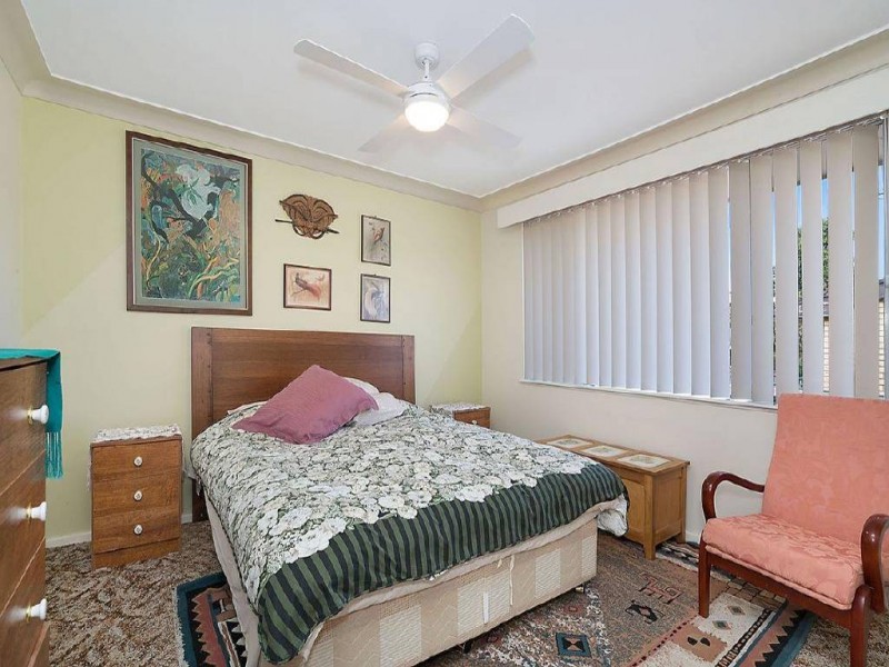 18 Tingira Crescent, Wyoming NSW 2250