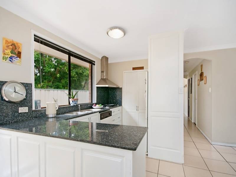 17 Coachwood Drive, Ourimbah NSW 2258