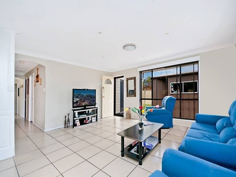 17 Coachwood Drive, Ourimbah NSW 2258