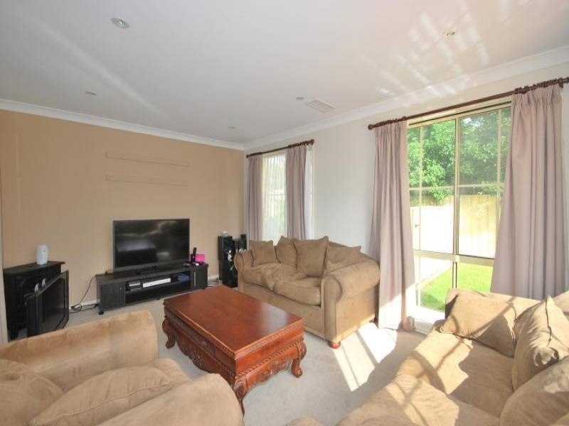 27 Corella Crescent, Narara NSW 2250