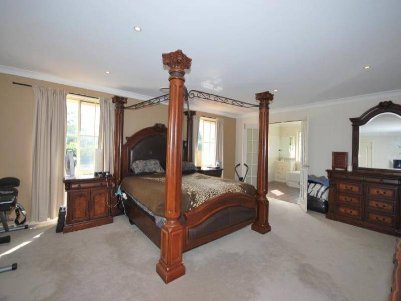 27 Corella Crescent, Narara NSW 2250