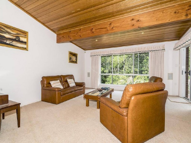 9 Fern Road, Ourimbah NSW 2258