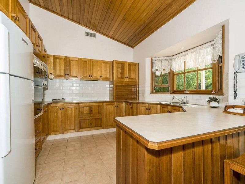 9 Fern Road, Ourimbah NSW 2258