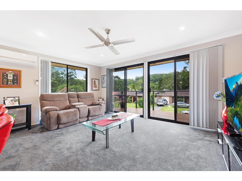 13 Pecan Close, Wyoming NSW 2250