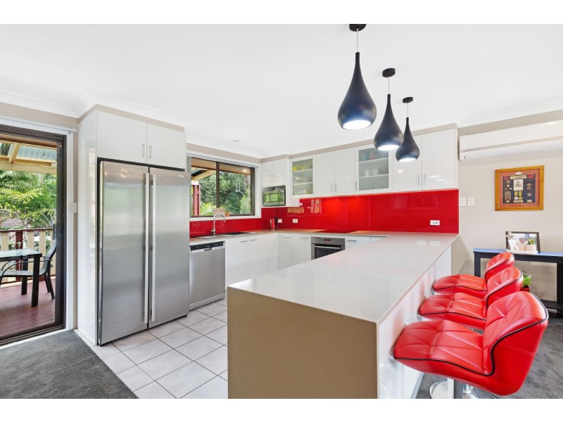 13 Pecan Close, Wyoming NSW 2250