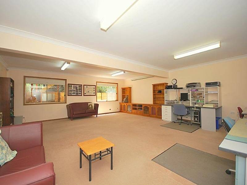 27 Boulder Crescent, Narara NSW 2250