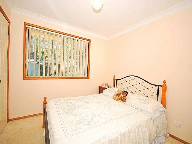 27 Boulder Crescent, Narara NSW 2250