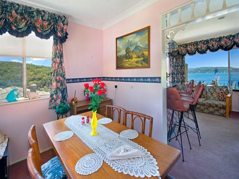 16 Sandstone Crescent, Tascott NSW 2250