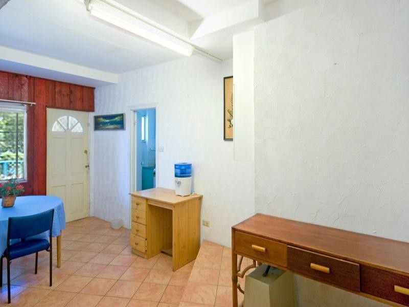 16 Sandstone Crescent, Tascott NSW 2250