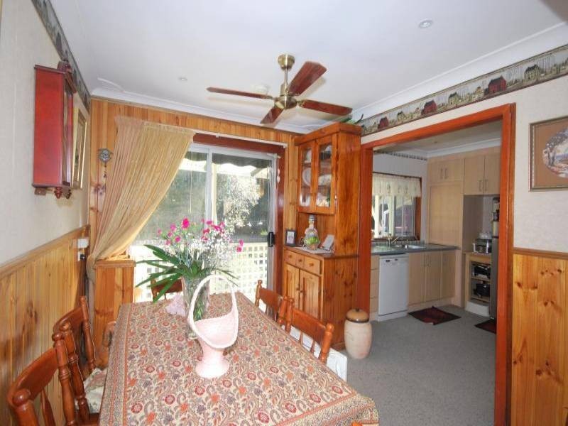 11 Lemon Tree Close, Wyoming NSW 2250