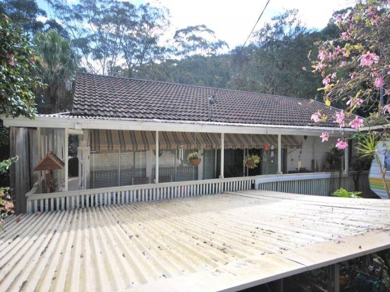 11 Lemon Tree Close, Wyoming NSW 2250