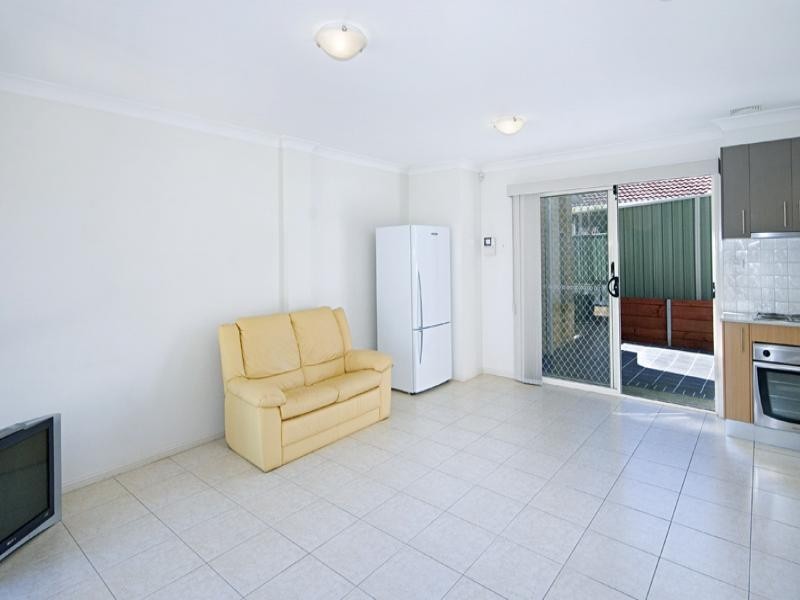 4/227 Brisbane Water Drive, Point Clare NSW 2250