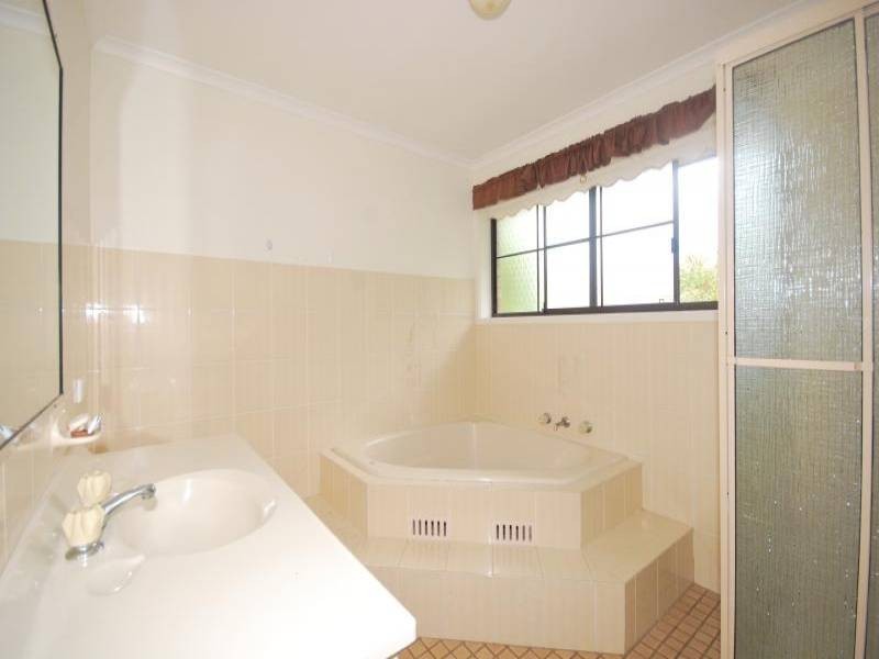 3 Boulder Crescent, Narara NSW 2250