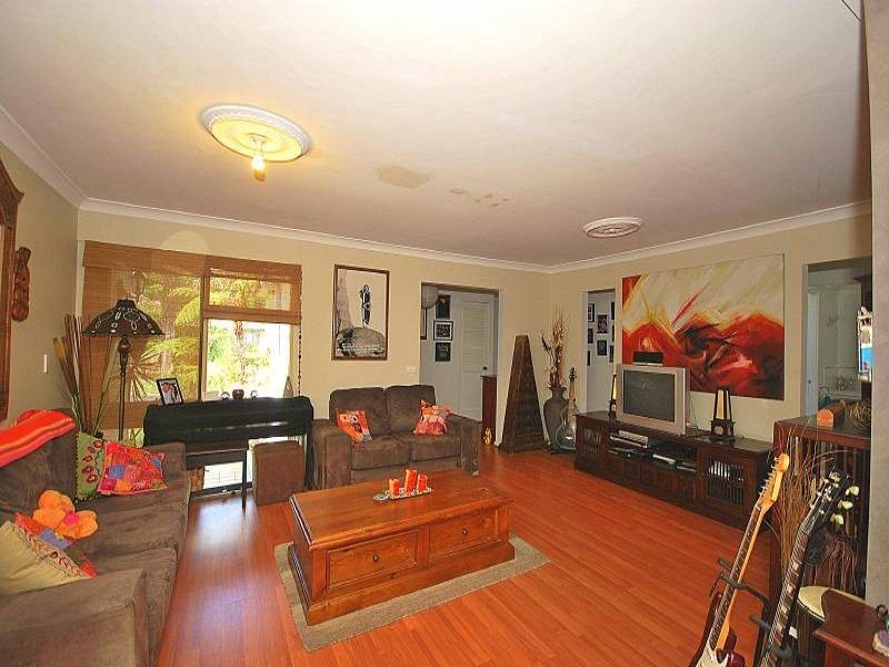 1 Kimberley Avenue, Narara NSW 2250