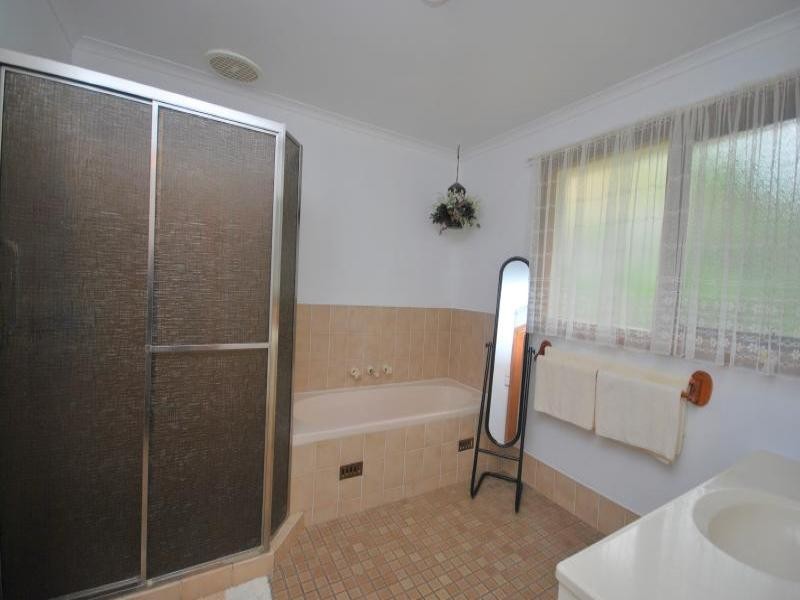 21 Eagle Close, Lisarow NSW 2250