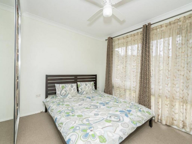 33 Chamberlain Road, Wyoming NSW 2250