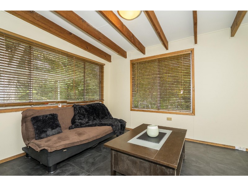 3 Adnamira Close, Wyoming NSW 2250