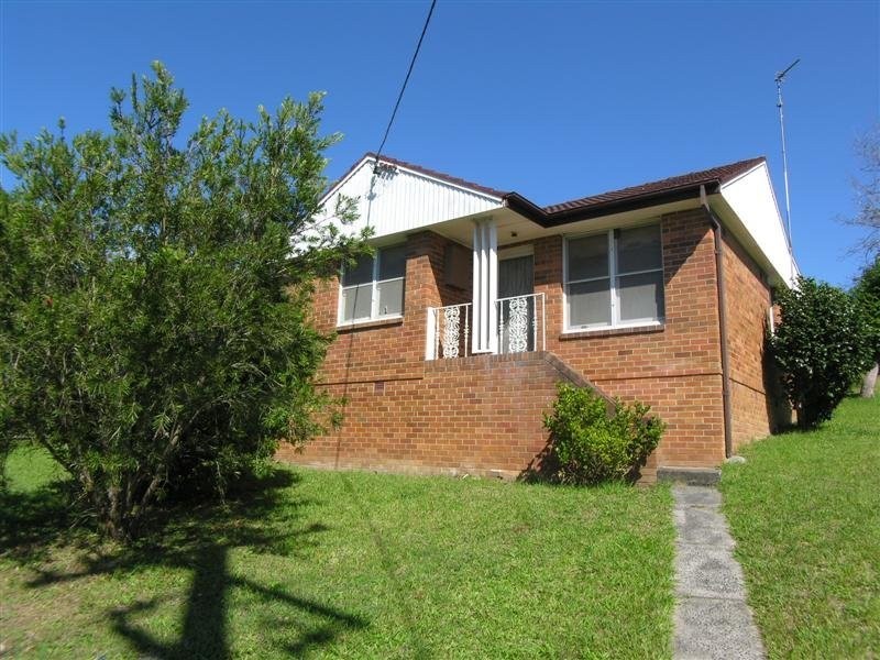 30 Maidens Brush Road, Wyoming NSW 2250