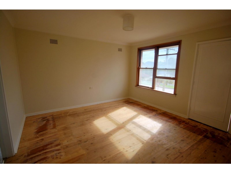 30 Maidens Brush Road, Wyoming NSW 2250