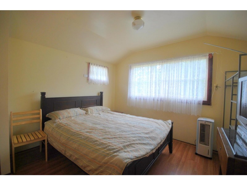 Mangrove Mountain NSW 2250