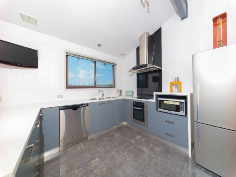 6 Bilgola Close, Springfield NSW 2250