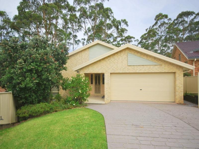 11 The Rise, Lisarow NSW 2250