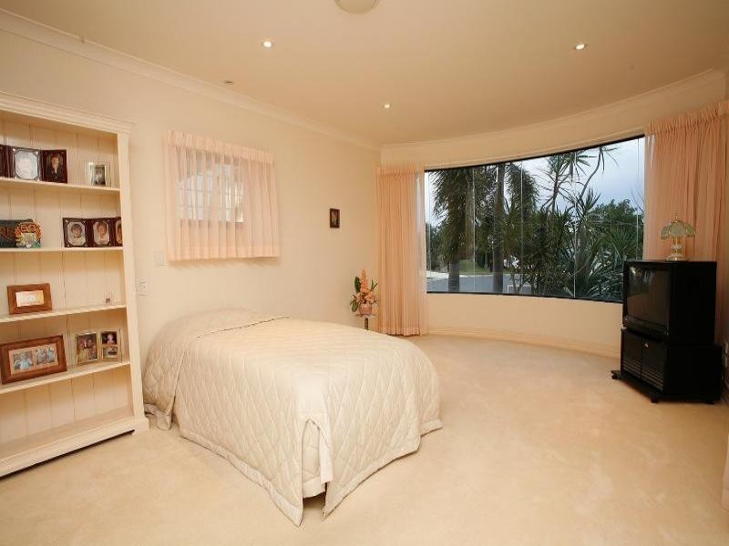 30 Teal Boulevard, Bribie Island QLD 4507