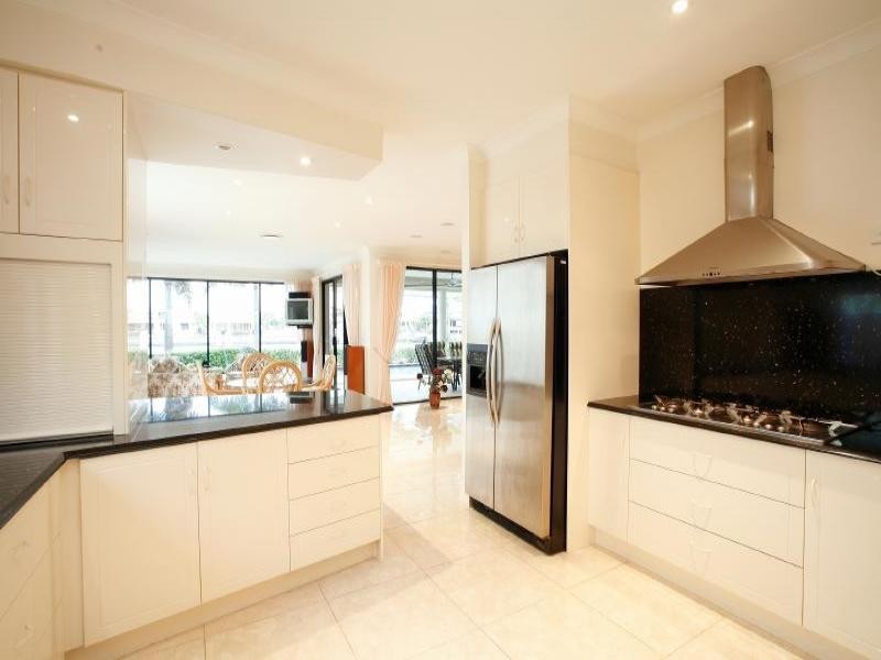 30 Teal Boulevard, Bribie Island QLD 4507