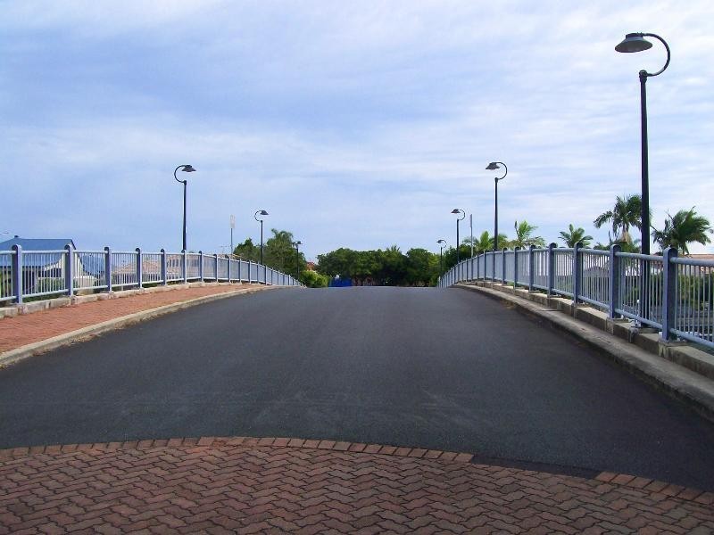 60 Island Parade, Bribie Island QLD 4507