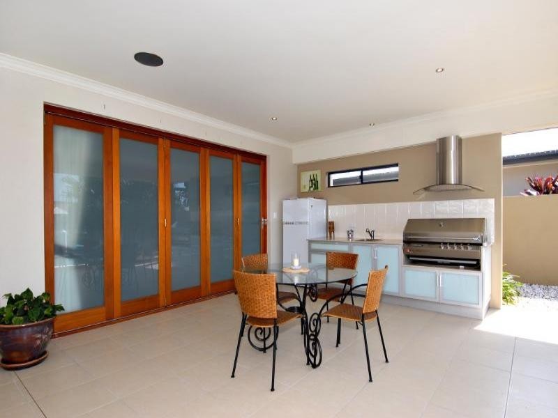 20 Raptor Pde, Bribie Island QLD 4507