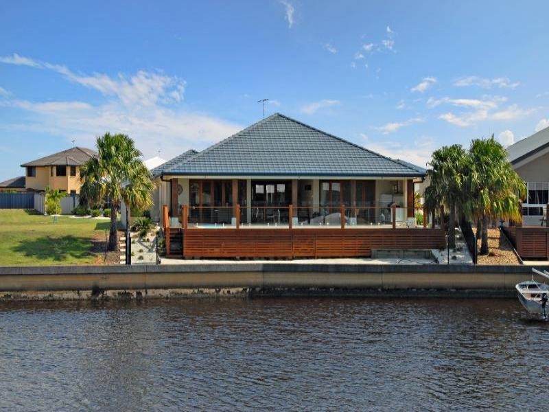 20 Raptor Pde, Bribie Island QLD 4507