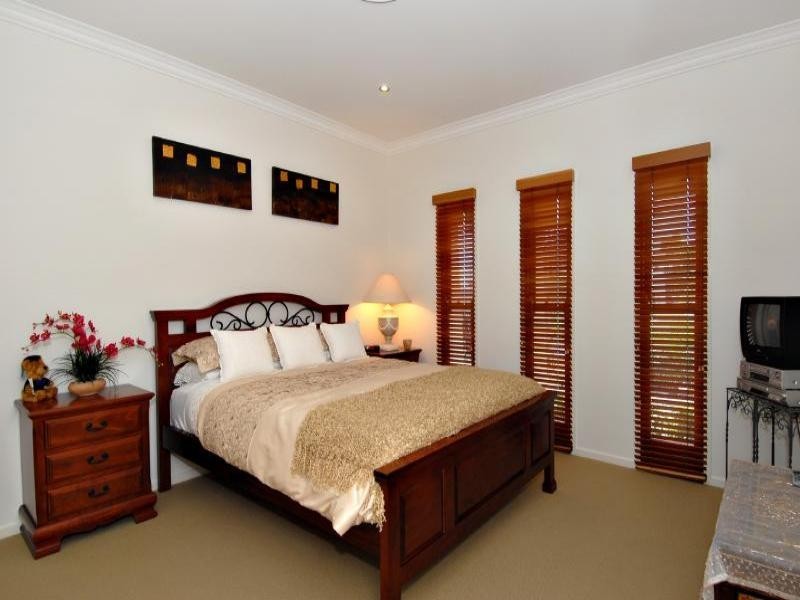 20 Raptor Pde, Bribie Island QLD 4507