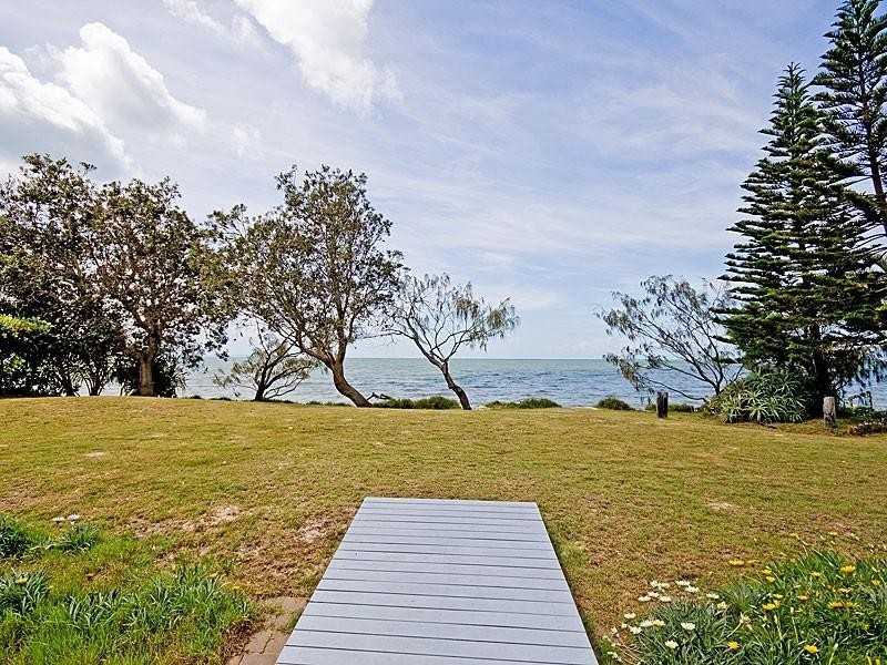 83 Bishop Rd, Beachmere QLD 4510