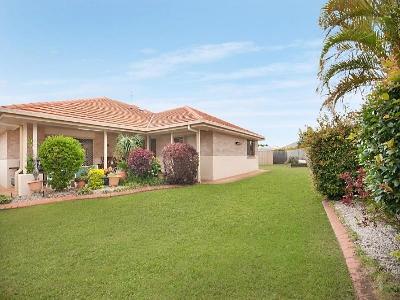 8 Seahorse Court, Bribie Island QLD 4507
