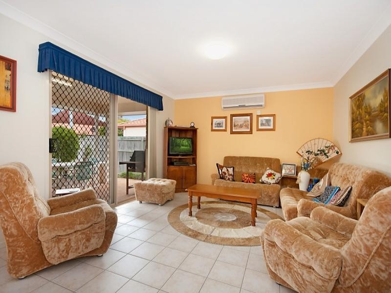 8 Seahorse Court, Bribie Island QLD 4507