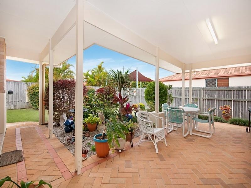 8 Seahorse Court, Bribie Island QLD 4507