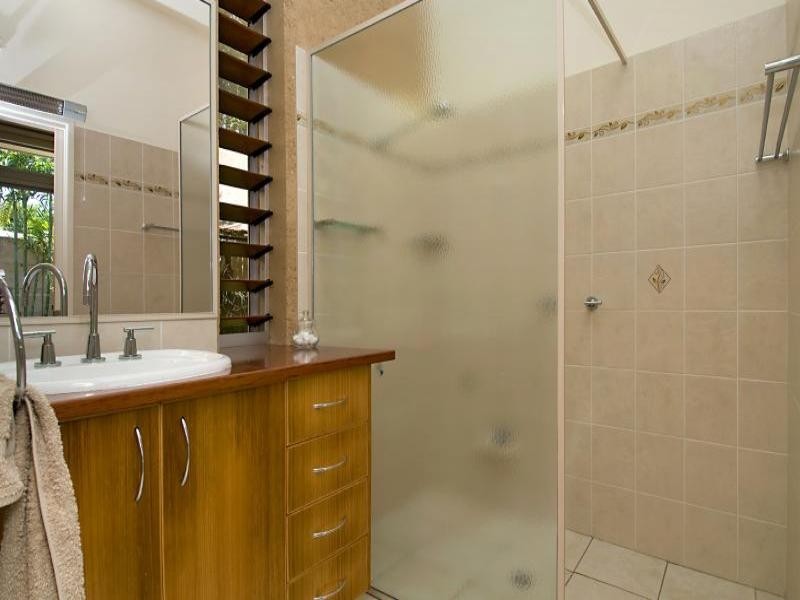 19 Norrland Ct, Bribie Island QLD 4507