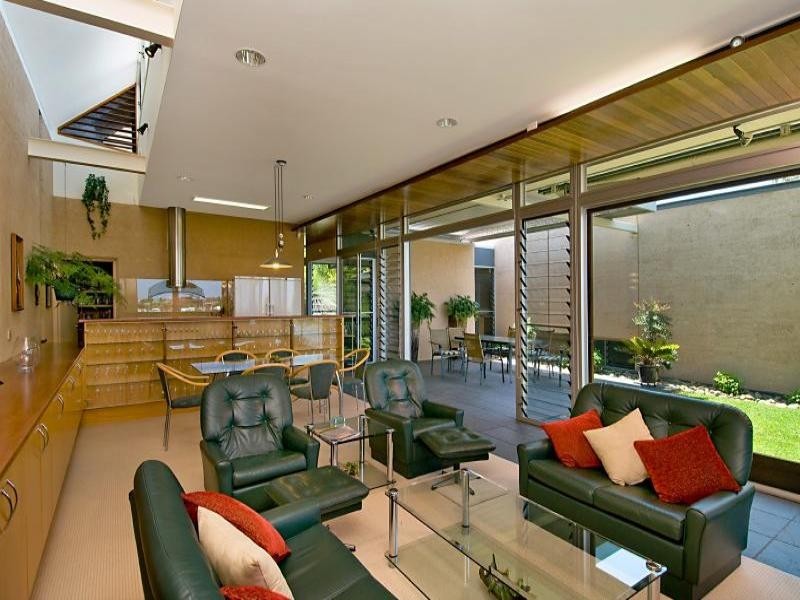 19 Norrland Ct, Bribie Island QLD 4507