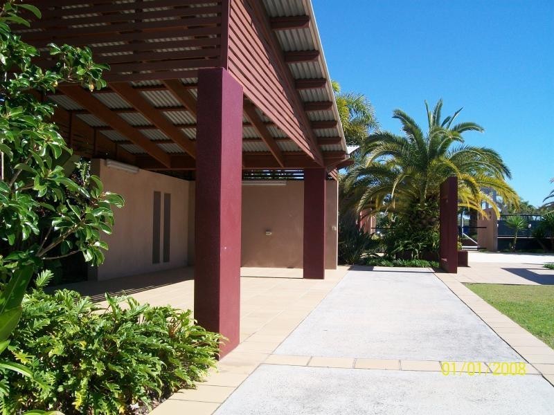 Sandstone Point QLD 4511