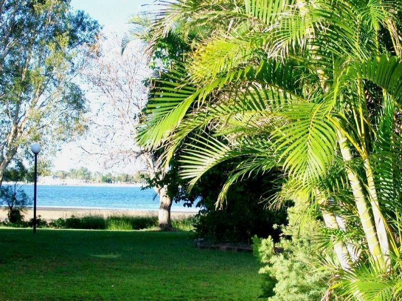 9B/10 Spinnaker Drive, Sandstone Point QLD 4511