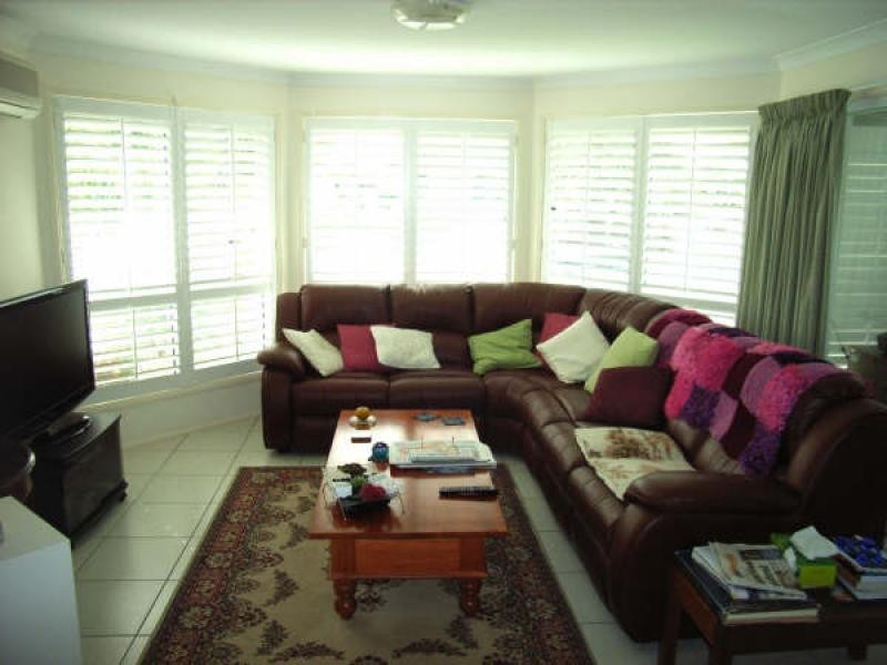 1 Yardarm Ct, Banksia Beach QLD 4507