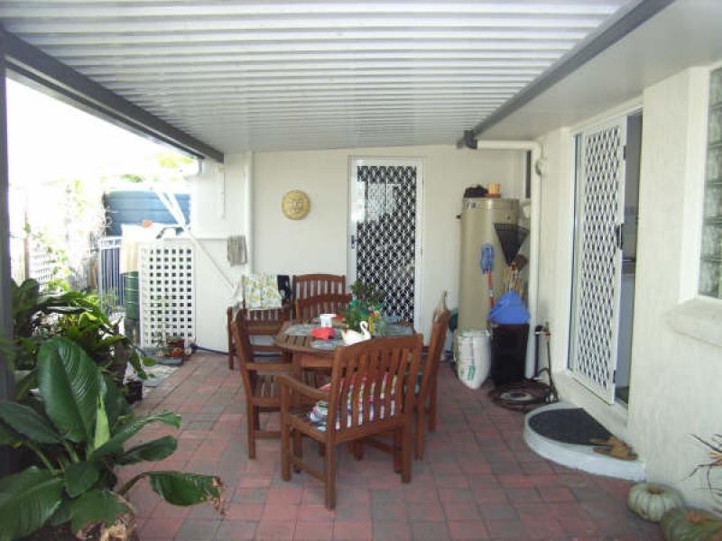1 Yardarm Ct, Banksia Beach QLD 4507