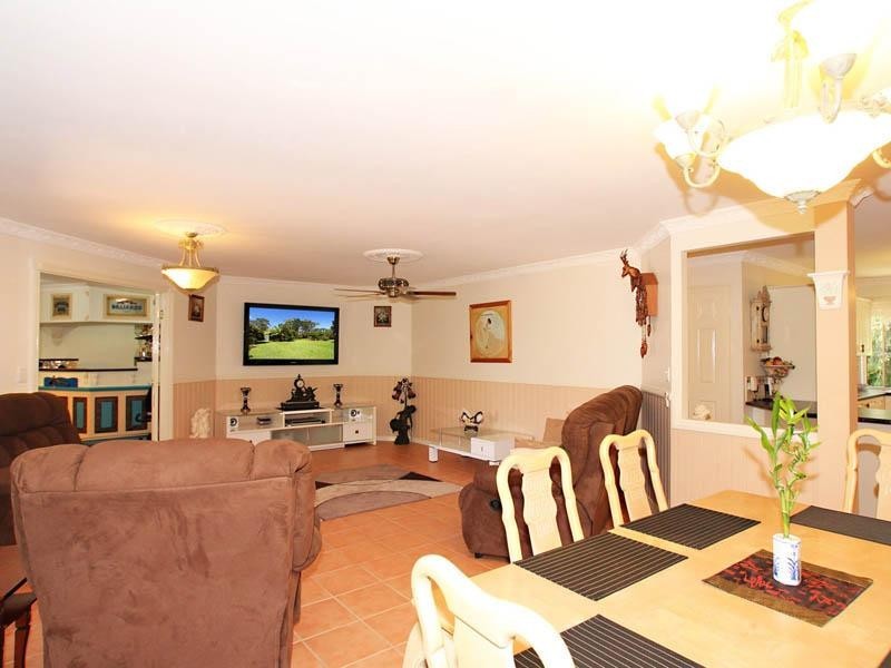 49 Seeana Ct, Ningi QLD 4511