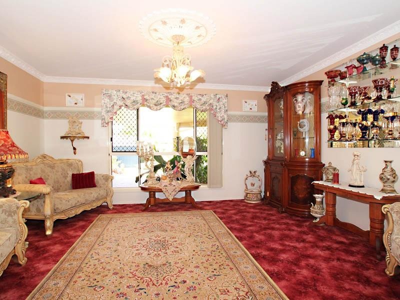 49 Seeana Ct, Ningi QLD 4511